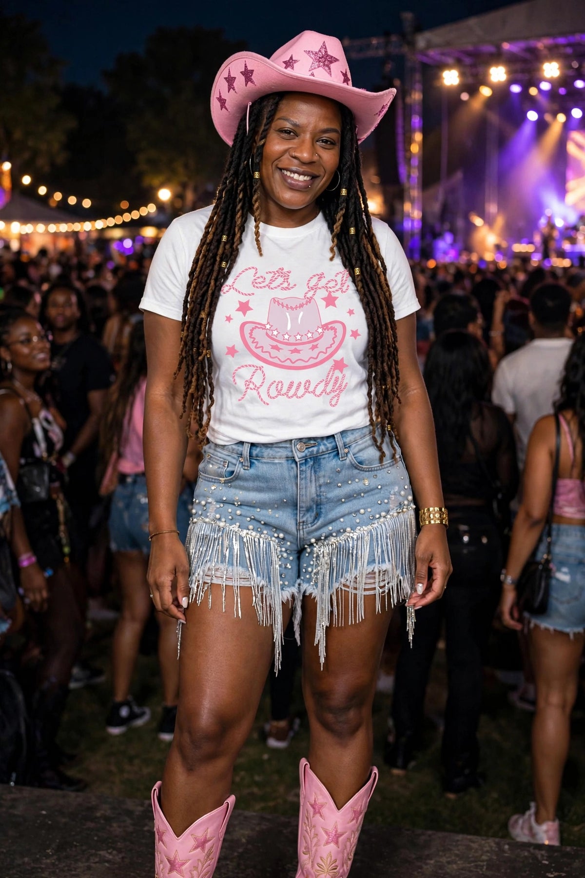 Cowboy Hat Graphic Round Neck Tee