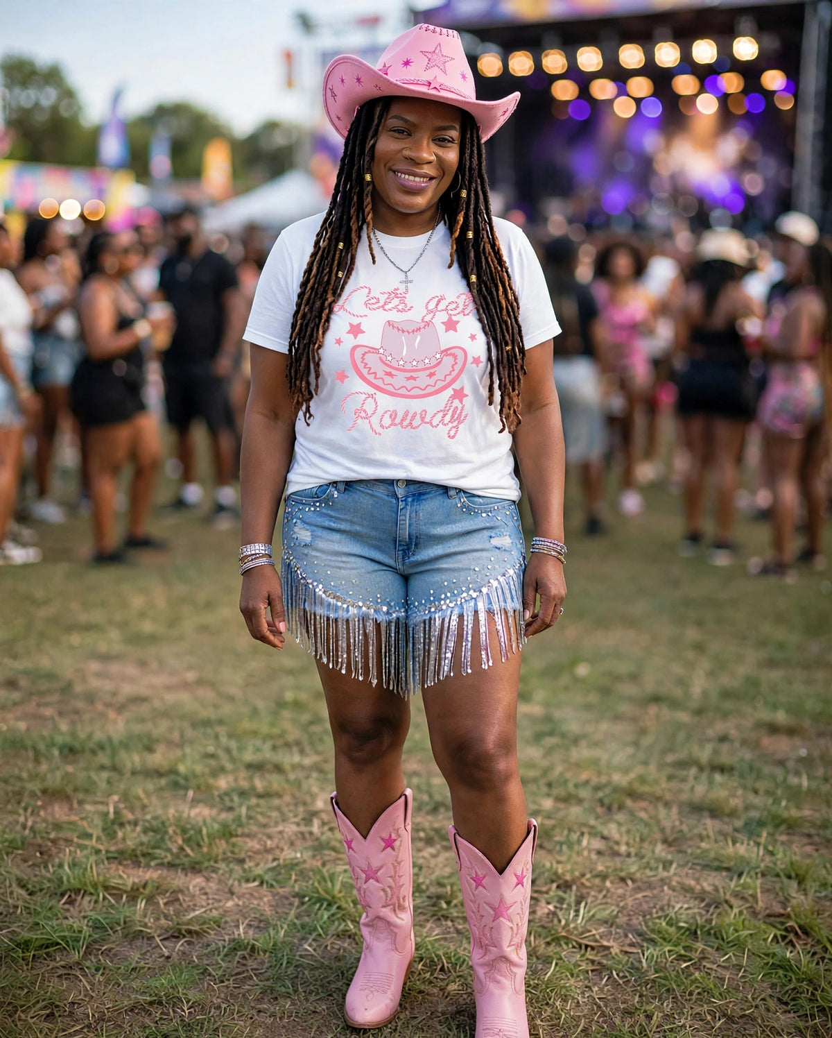 Cowboy Hat Graphic Round Neck Tee